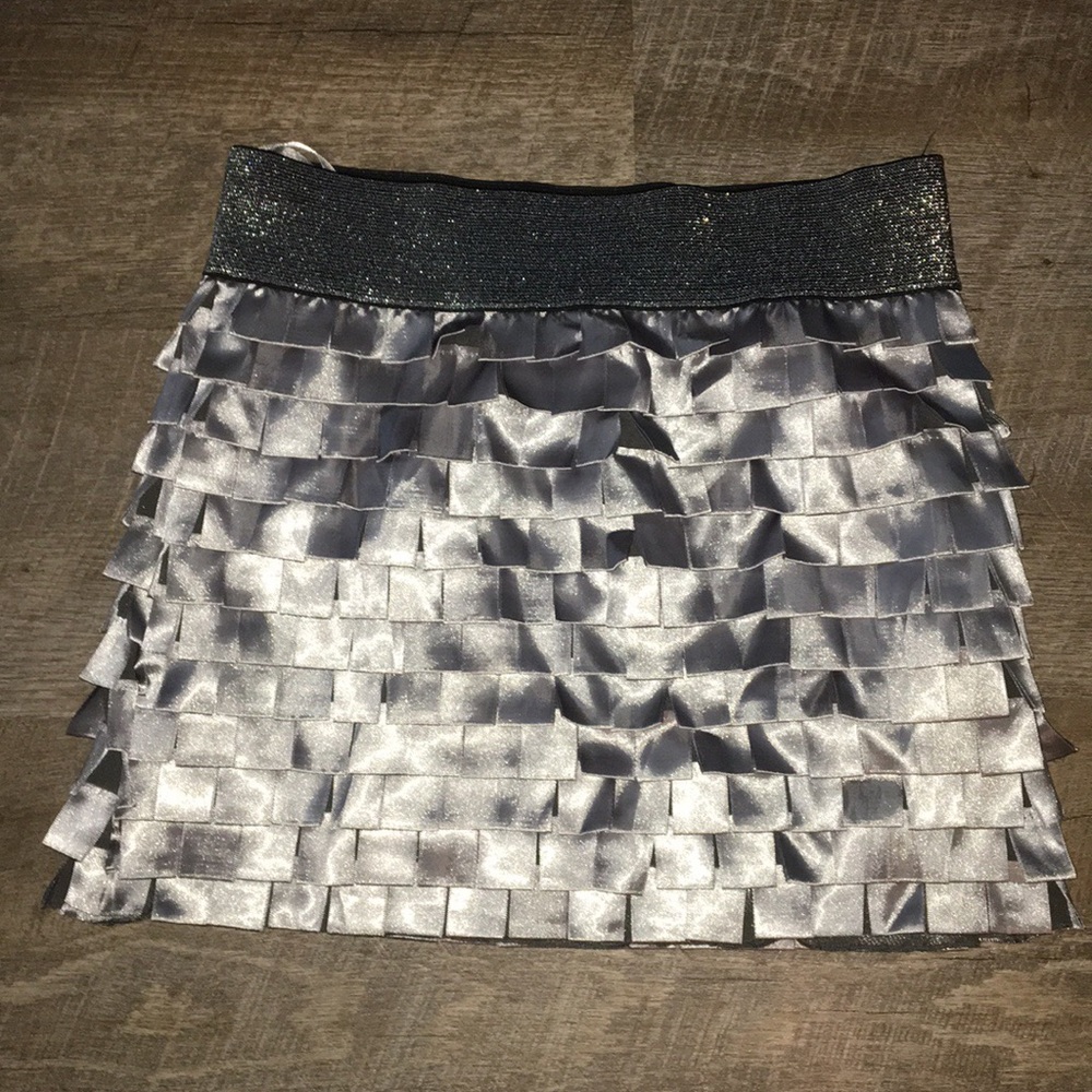 U-Style Metallic and Silver Mini Skirt